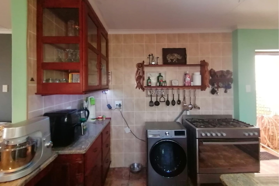 3 Bedroom Property for Sale in Dana Bay Western Cape